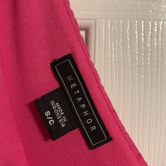 NWOT Metaphor v neck sleeveless dress in pink size Small - Picture 7 of 12